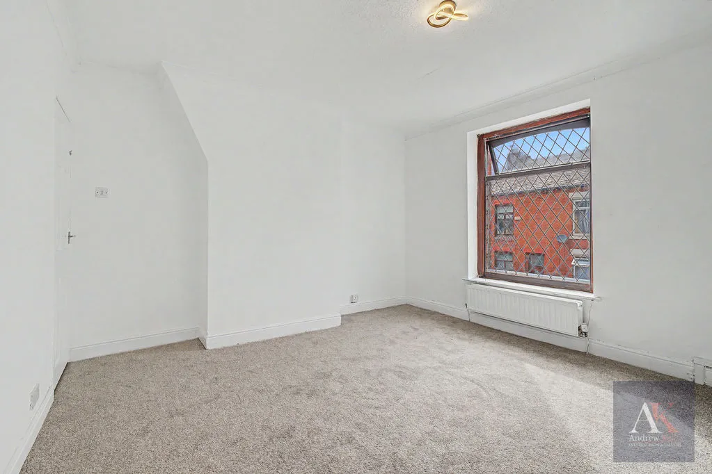 Coalshaw Green Road Chadderton, Oldham OL9 8JW, photo 11