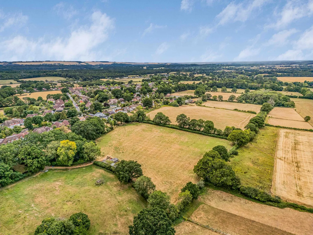 Denmead, Hampshire, photo 37