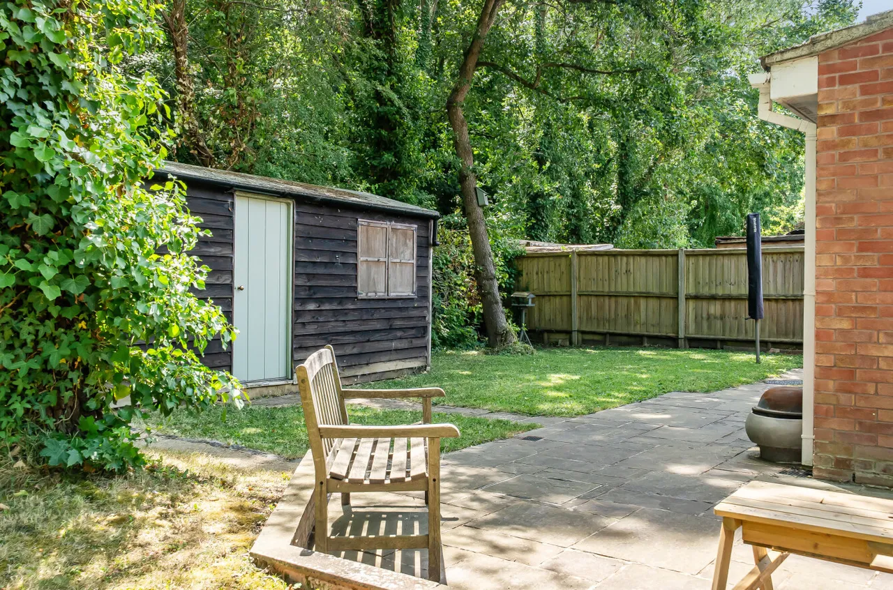 Clandon Drive, Boyatt Wood, SO50, photo 12