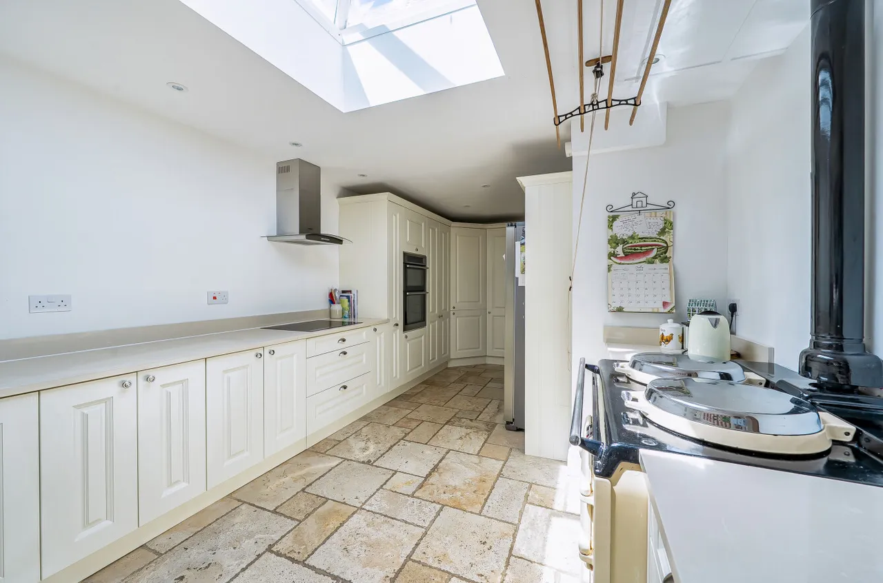 Clandon Drive, Boyatt Wood, SO50, photo 11