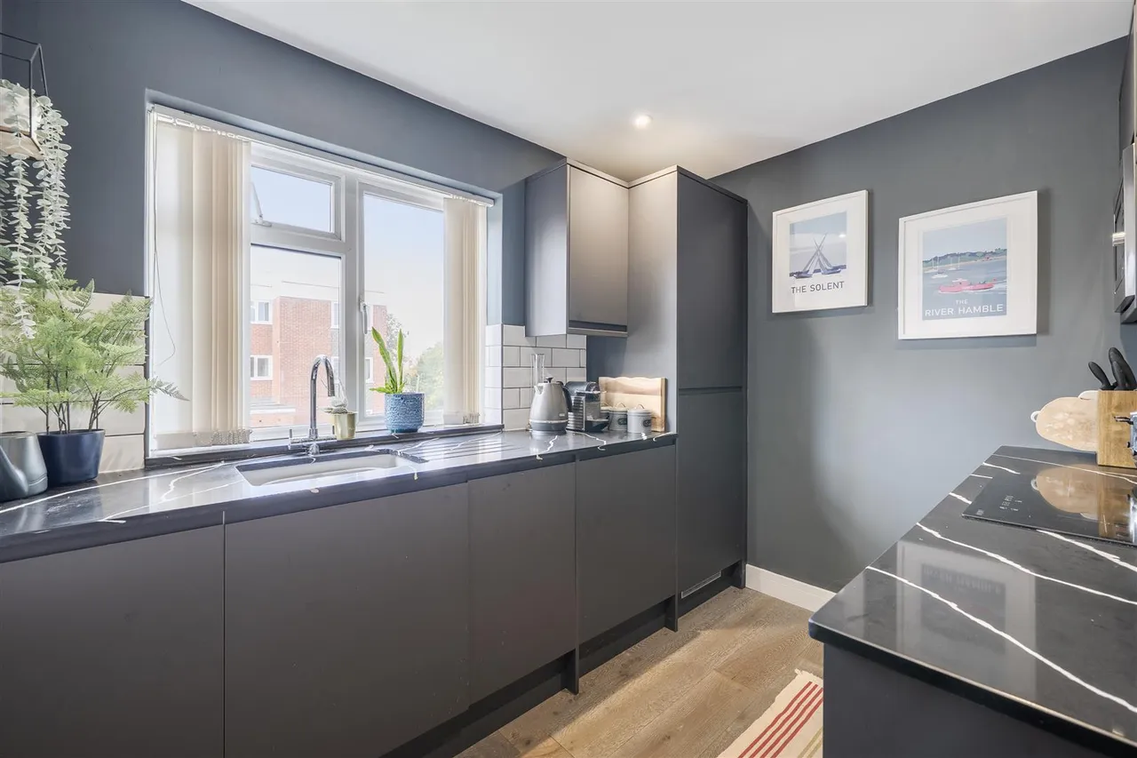 Havelock Road, Warsash, photo 5