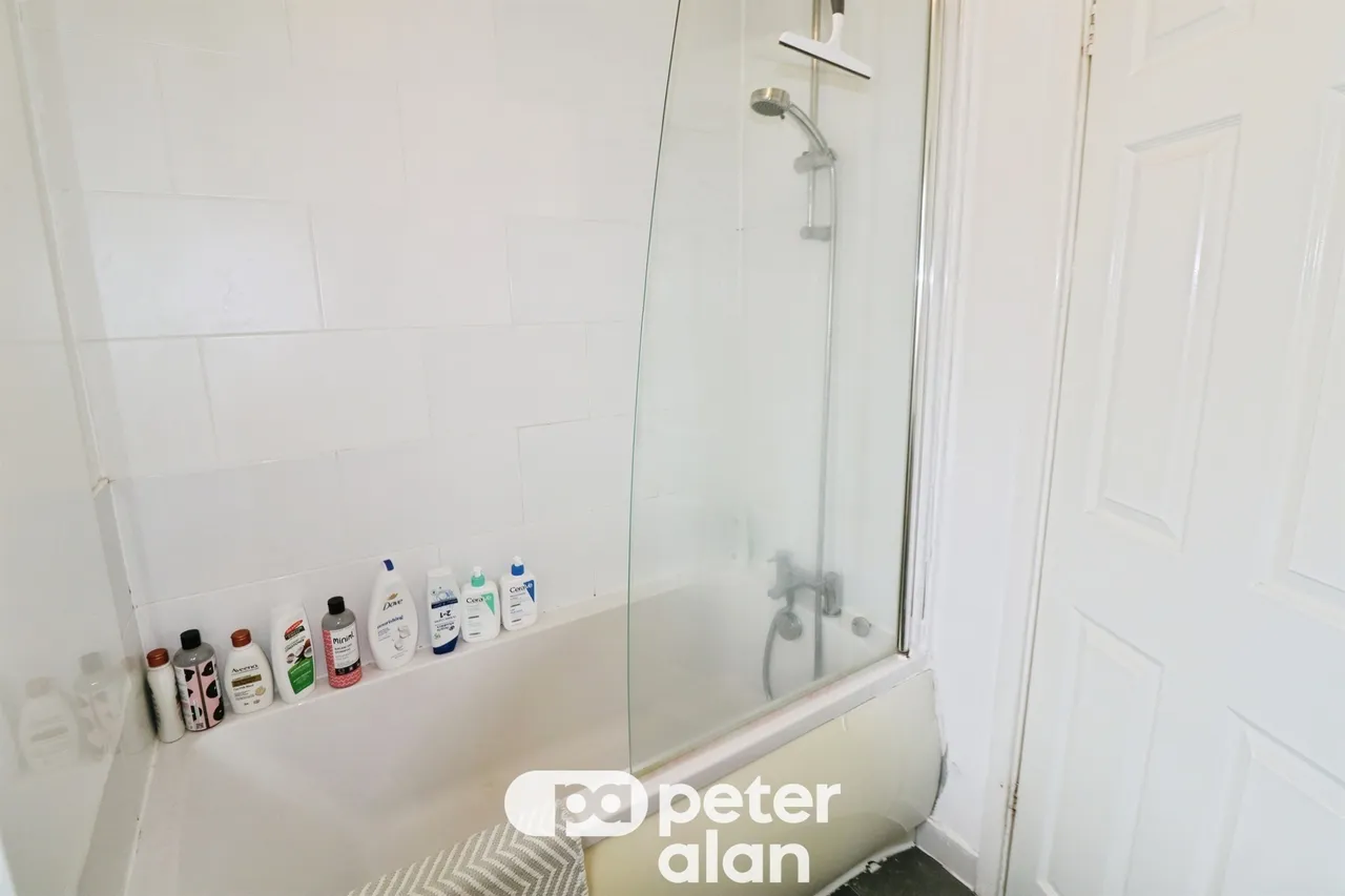 Reigate Close, Cardiff, CF14, photo 12