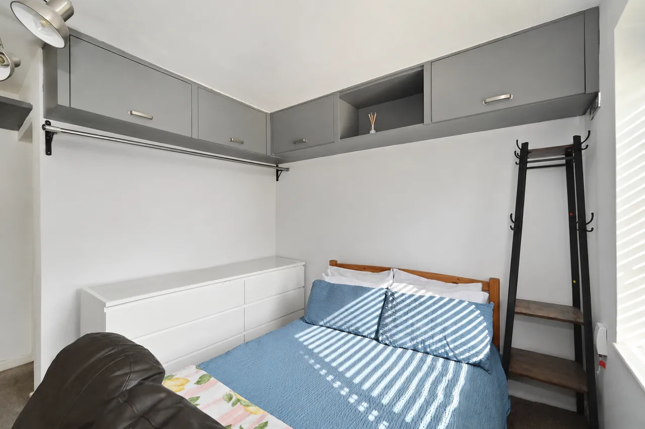 Rondu Road, London, NW2, photo 7
