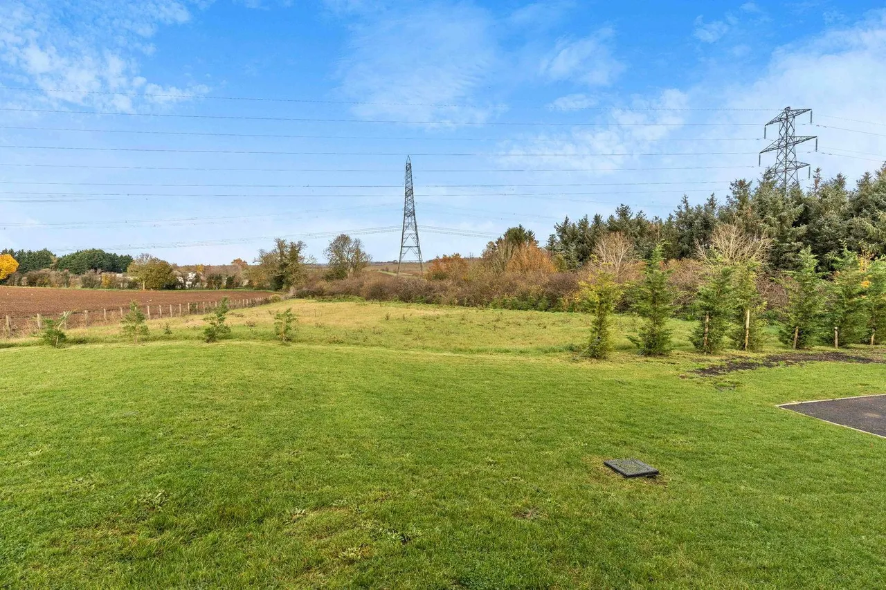 Hare Street, Buntingford, SG9, photo 58
