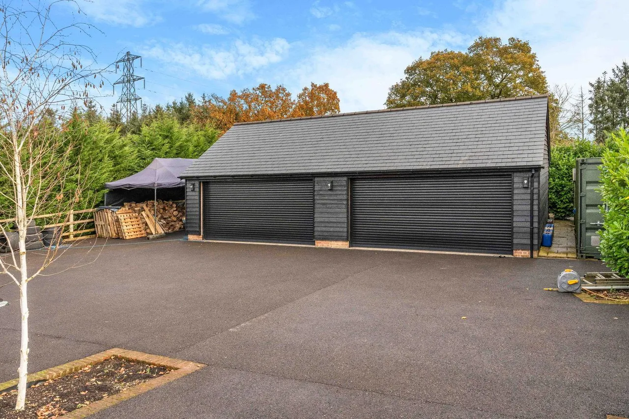 Hare Street, Buntingford, SG9, photo 39