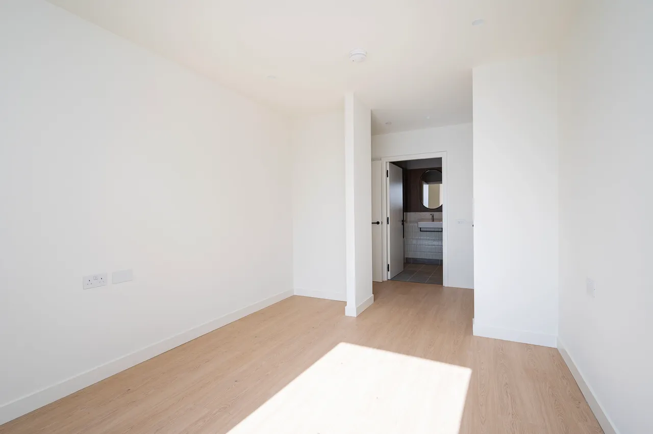 London, N17, photo 13