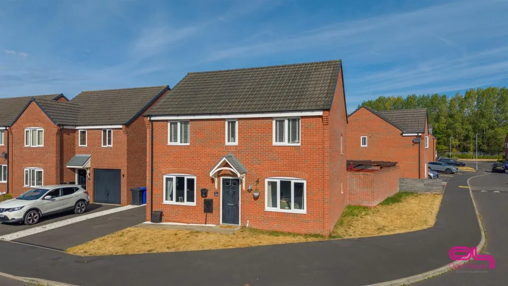 Upton Drive, Burton-On-Trent, DE14, photo 3