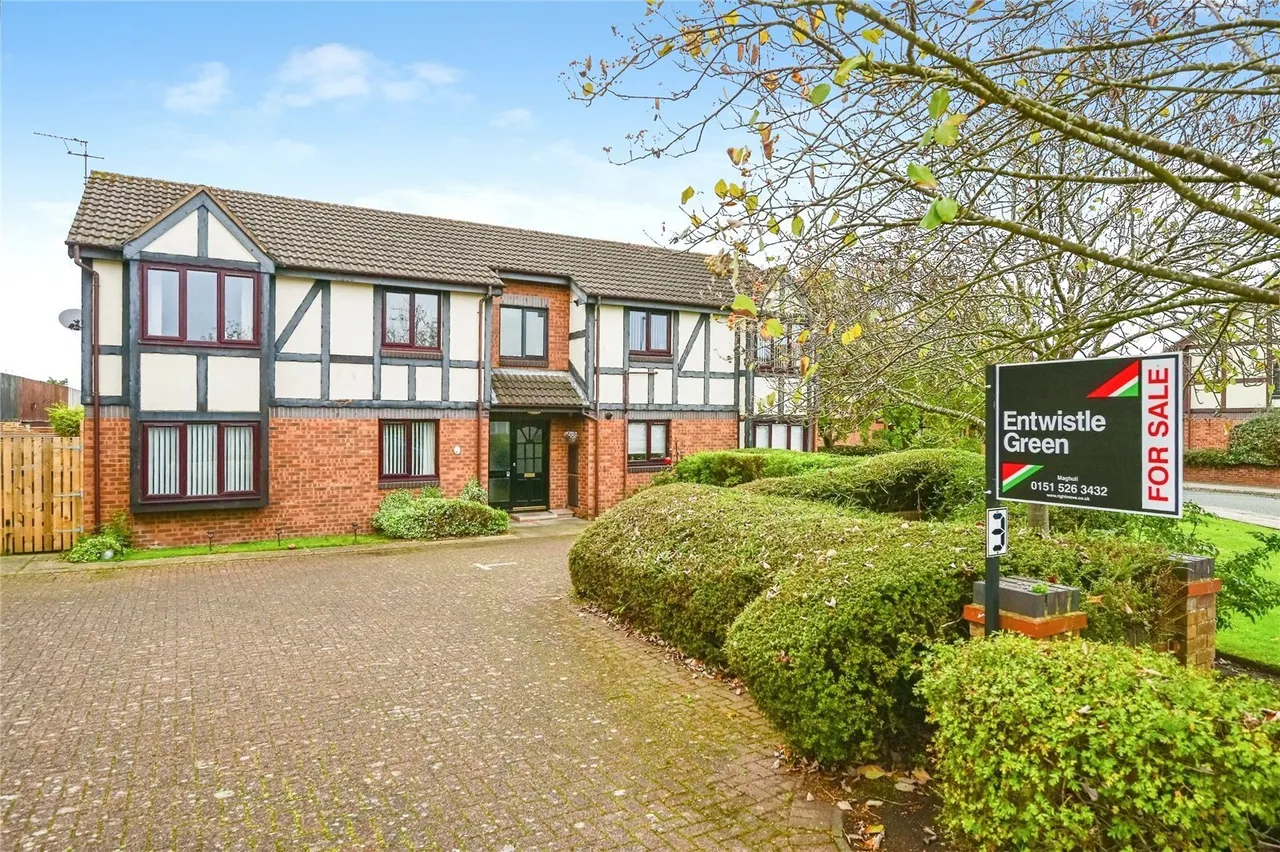1 bed flat for sale, The Moorings, Liverpool, L31