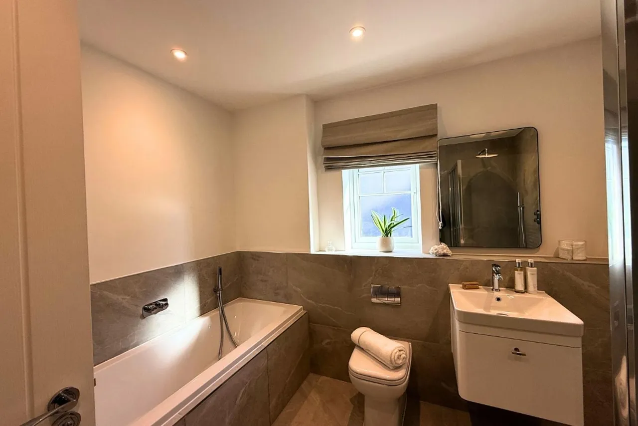 Ford Road, Arundel, BN18, photo 15
