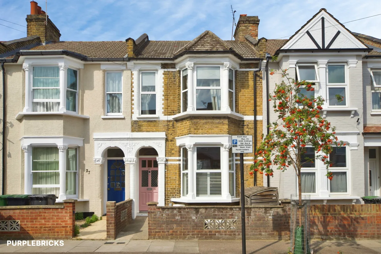 3 bed house for sale, Asplins Road, London, N17