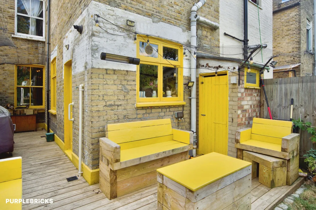 Asplins Road, London, N17, photo 13