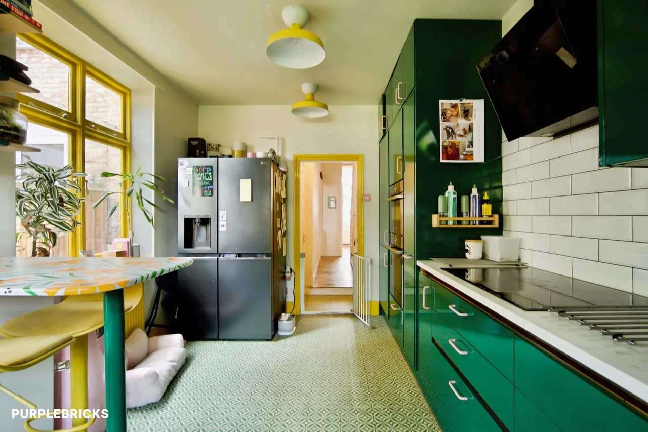 Asplins Road, London, N17, photo 8