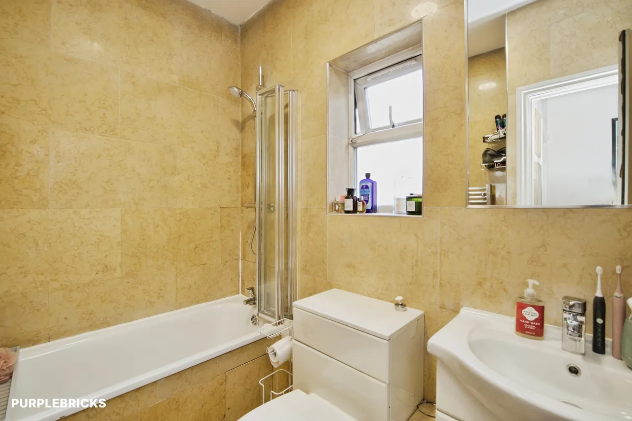Asplins Road, London, N17, photo 21