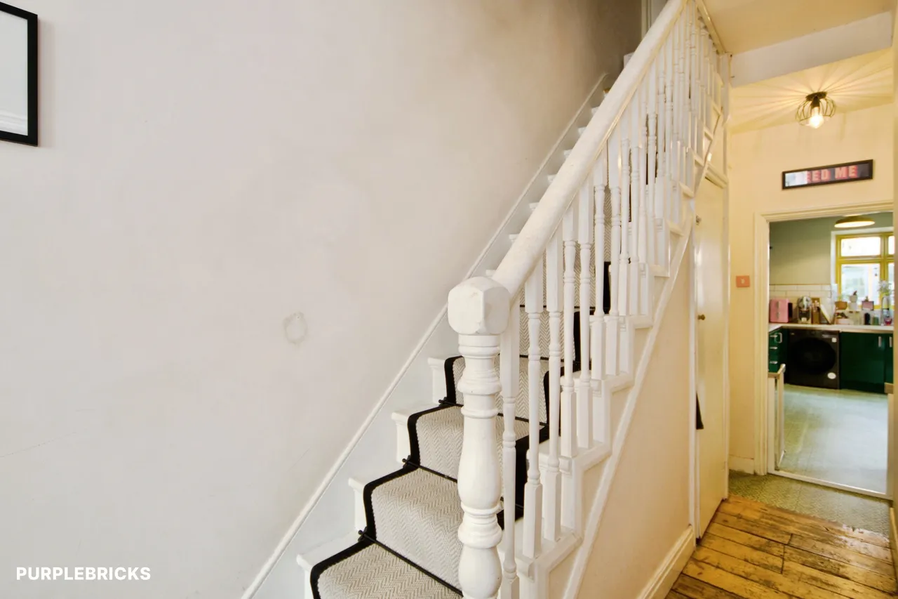 Asplins Road, London, N17, photo 14