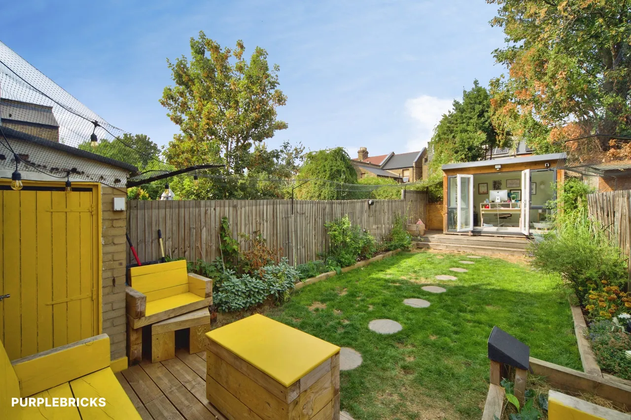 Asplins Road, London, N17, photo 9