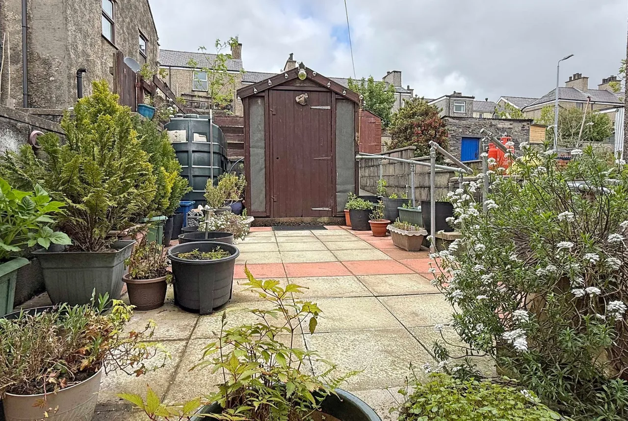 Deiniolen, Caernarfon, LL55, photo 4