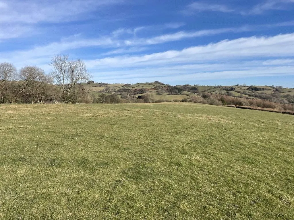 property to rent, Tyn Y Cyl, Llanfihangel
