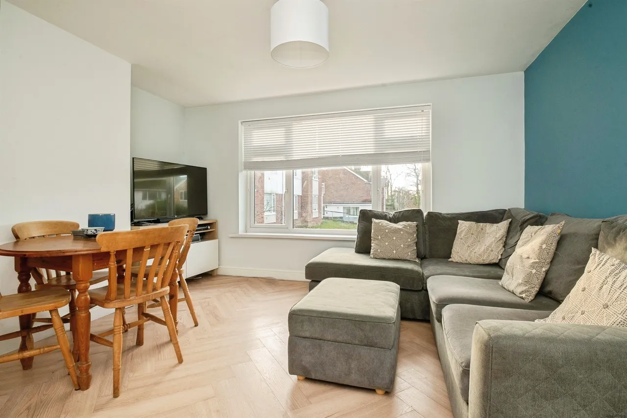 Manitoba Close, Lakeside, CF23, photo 10