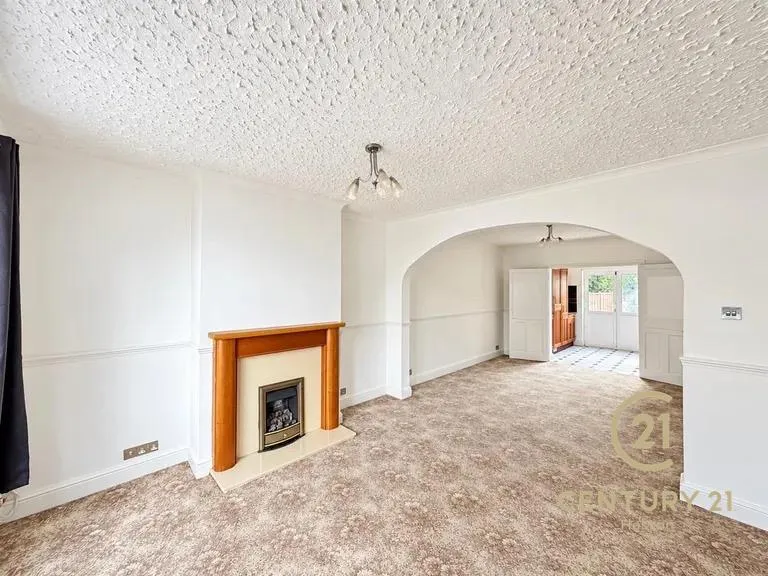 Gresham Road, Hounslow, TW3, photo 3