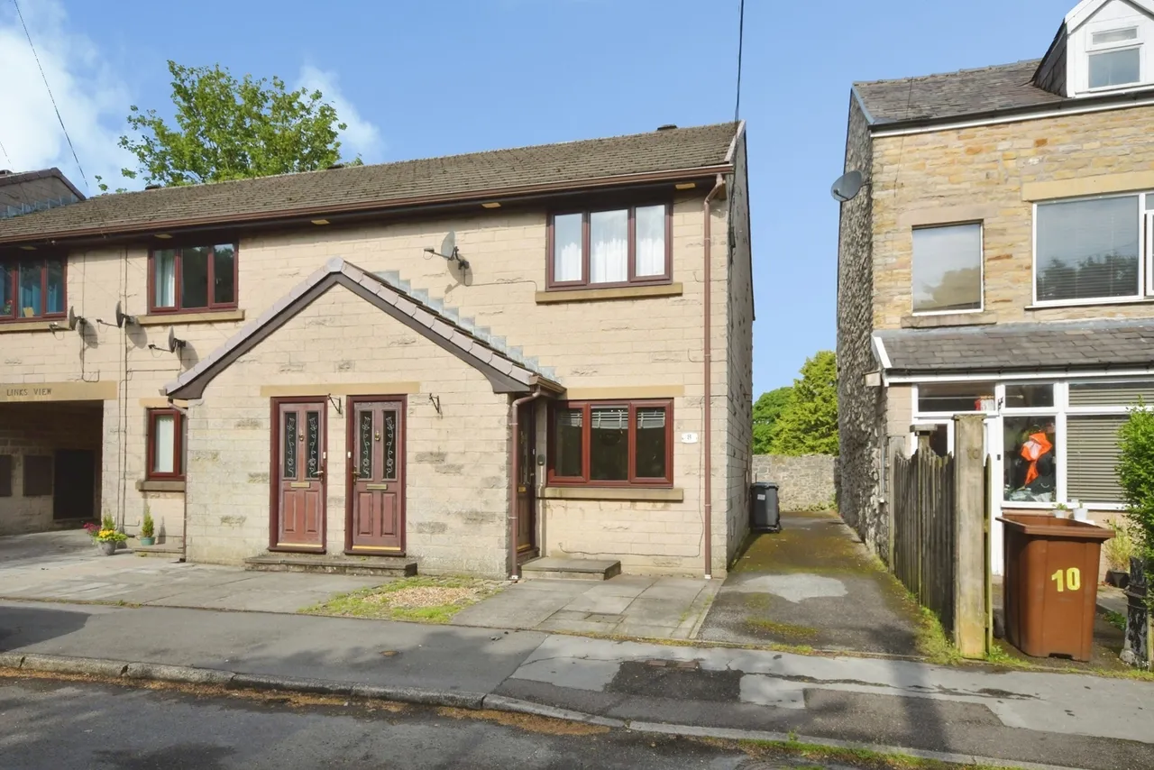 1 bed flat for sale — North Road, Buxton, Derbyshire, SK17