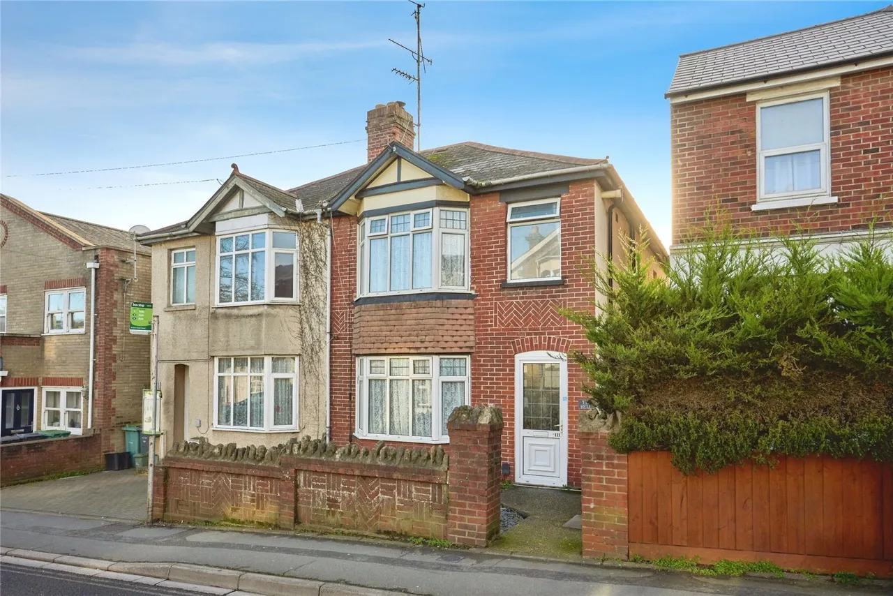 3 bed house for sale, St. Johns Road, Ryde, PO33