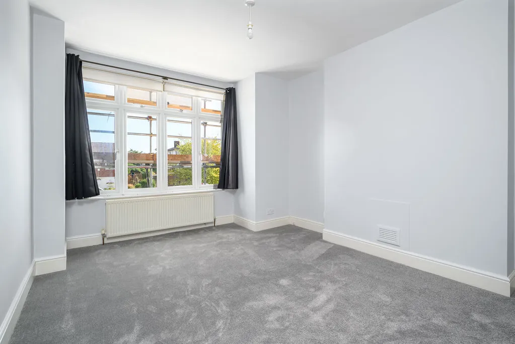 Walton Road, West Molesey KT8 2JE, photo 4