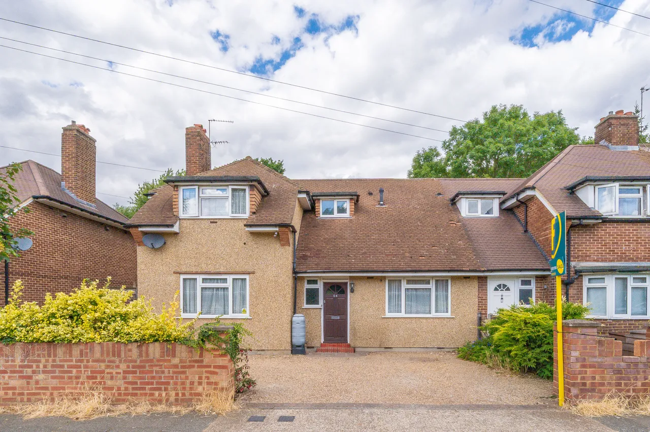 4 bed house for sale — 54 Potters Grove, New Malden