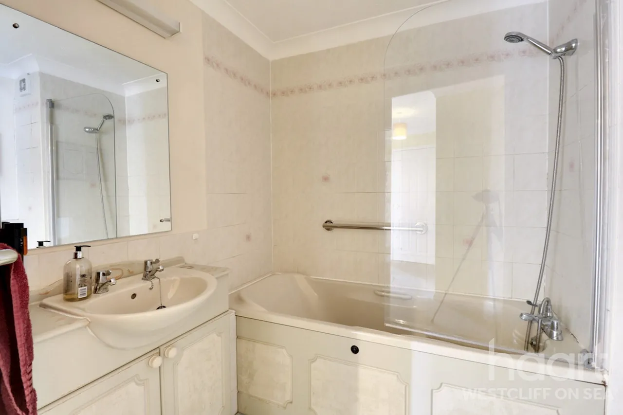 Balmoral Road, Westcliff-On-Sea, SS0, photo 8