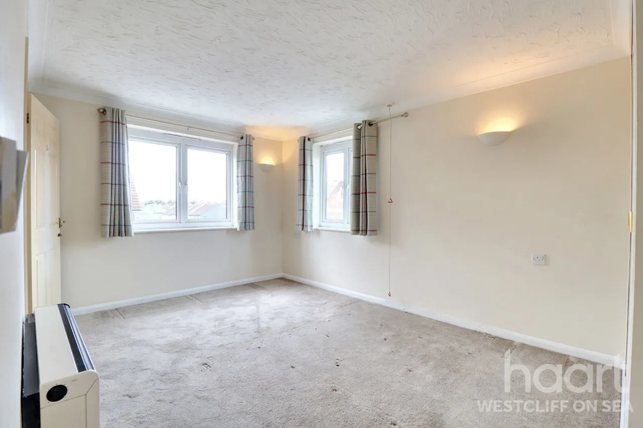 Balmoral Road, Westcliff-On-Sea, SS0, photo 5