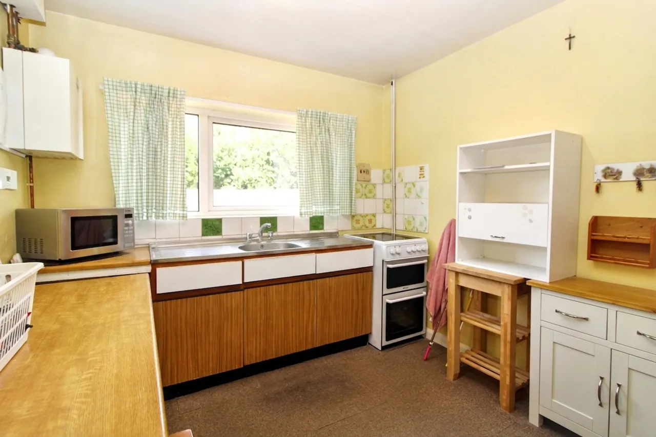 Tudor Road, Hazlemere, HP15, photo 10