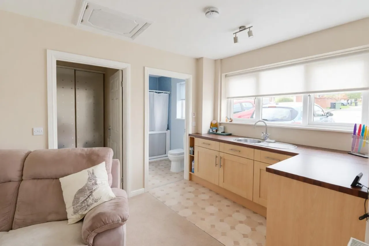 Wentworth Grove, Winsford, photo 18