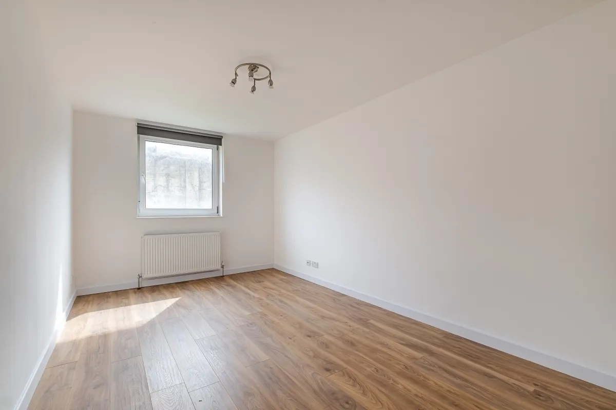 Waverton Road, London, SW18, photo 11