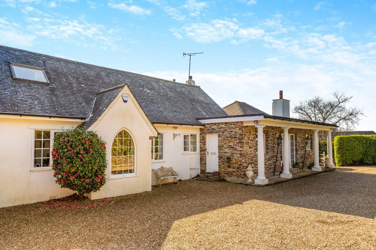 Bar Road, Helford Passage Hill, Mawnan Smith, Falmouth, TR11 5LE, photo 4
