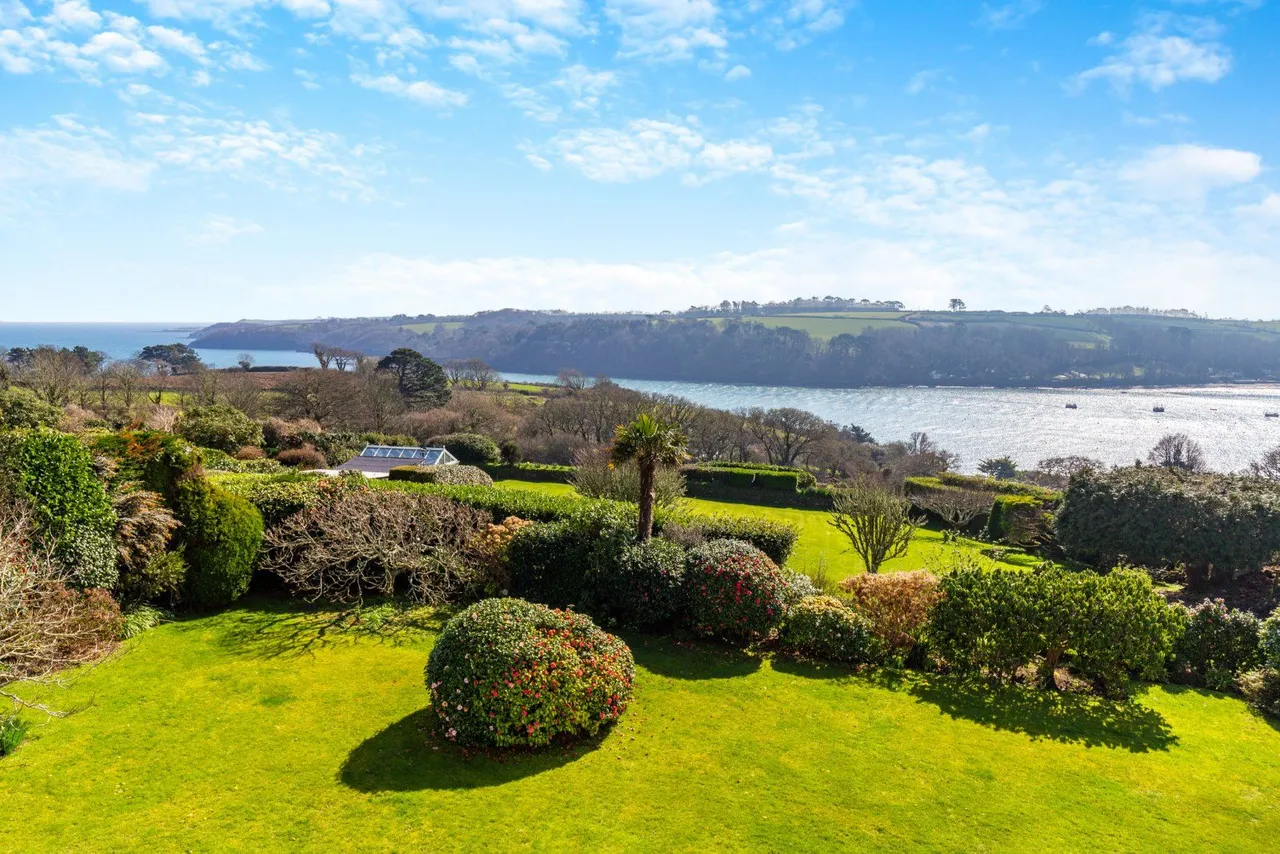 Bar Road, Helford Passage Hill, Mawnan Smith, Falmouth, TR11 5LE, photo 5