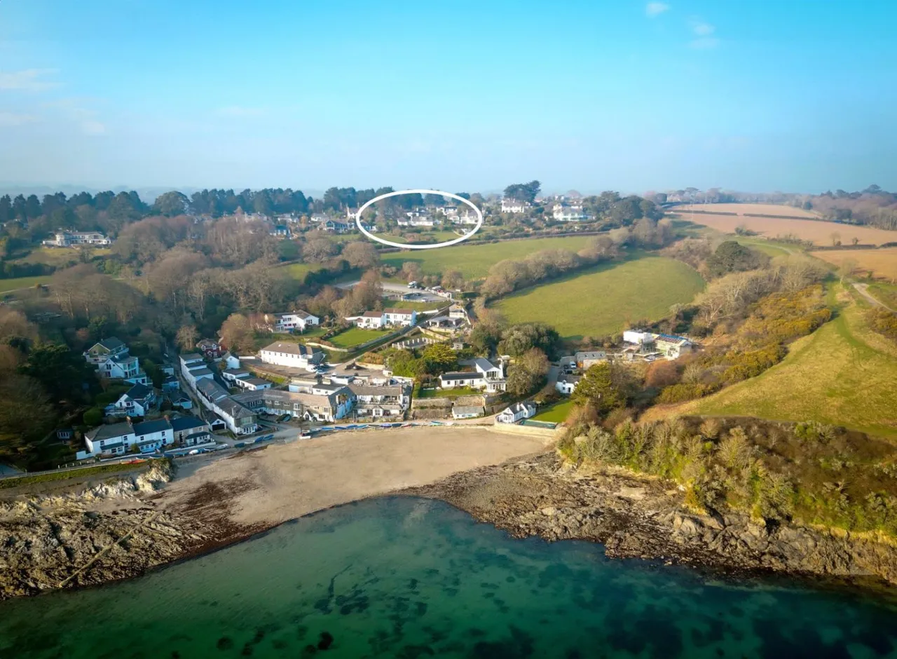 Bar Road, Helford Passage Hill, Mawnan Smith, Falmouth, TR11 5LE, photo 3