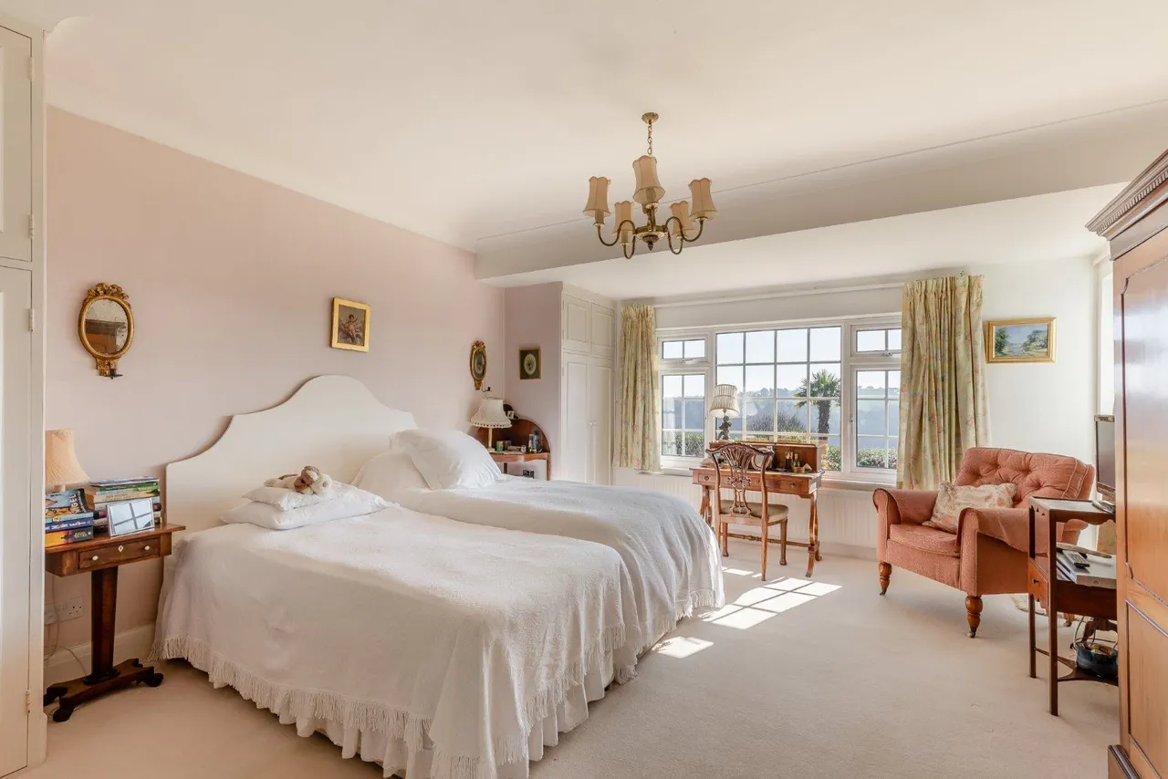 Bar Road, Helford Passage Hill, Mawnan Smith, Falmouth, TR11 5LE, photo 10