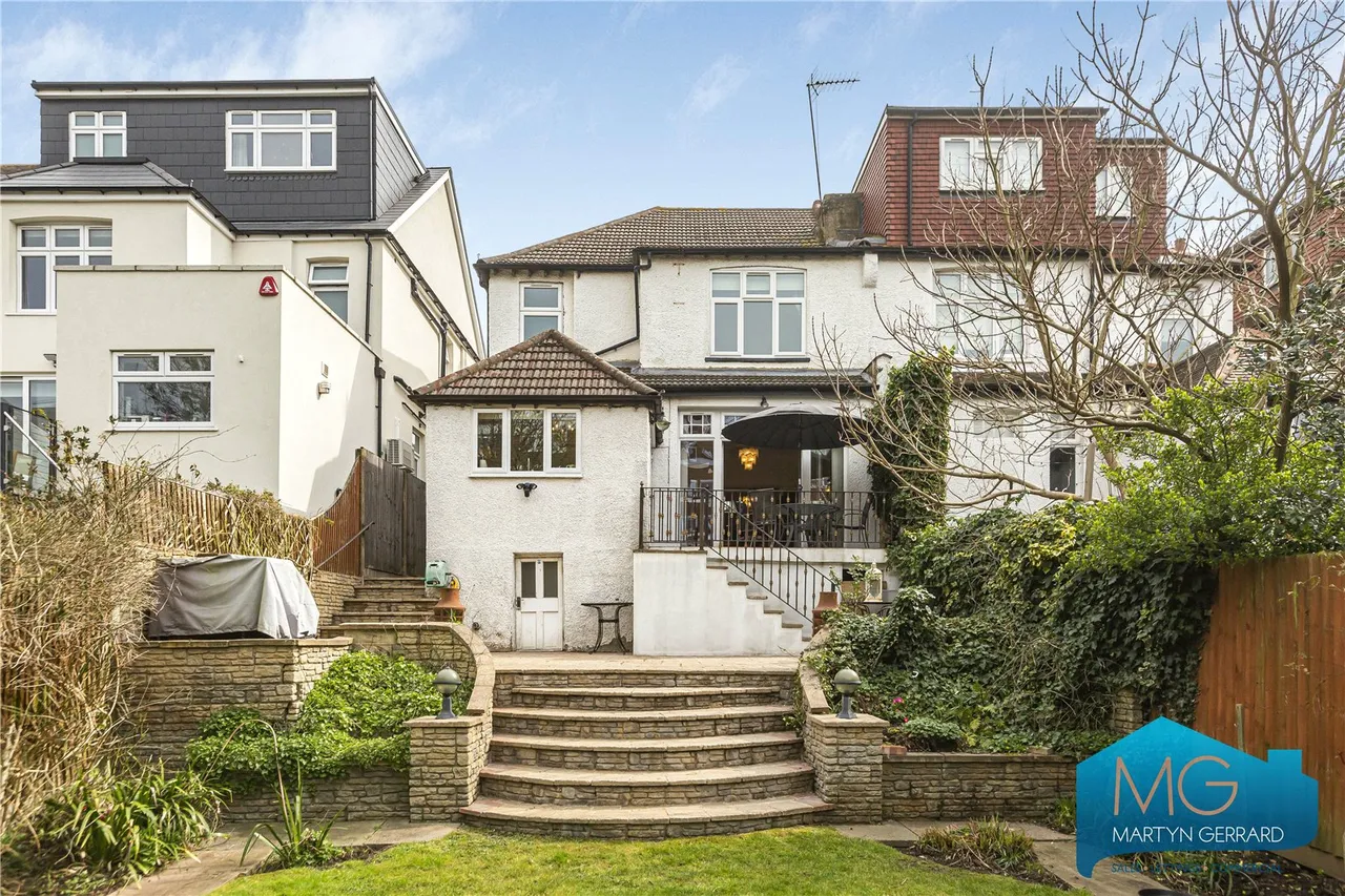 Stanhope Avenue, London, N3, photo 20
