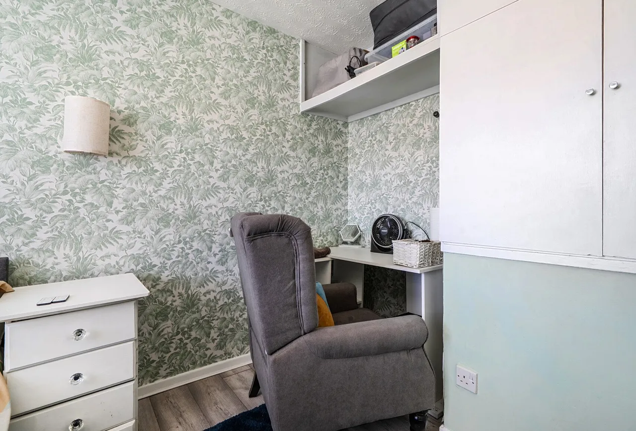 Oxlease, Witney, OX28 3QU, photo 19