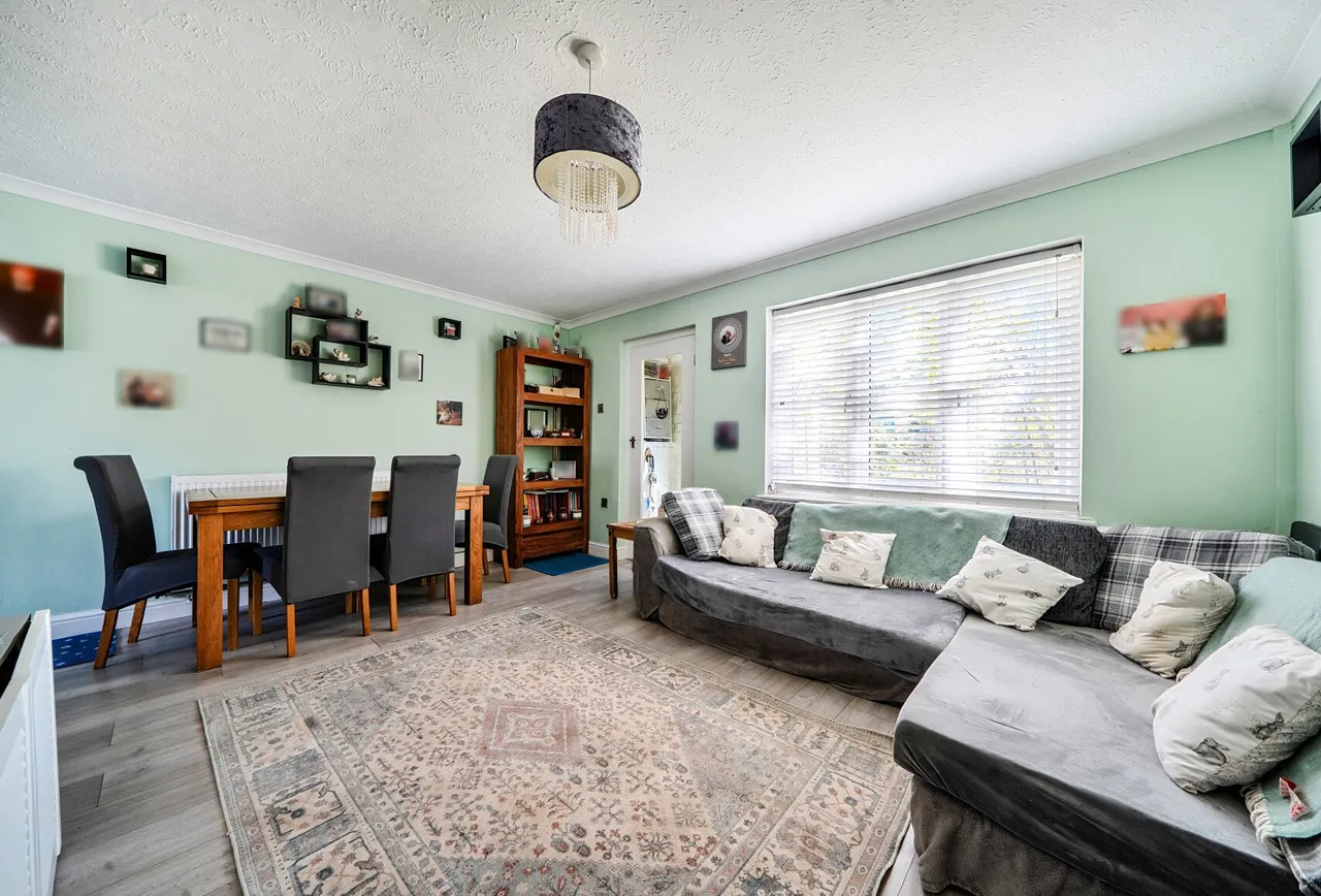 Oxlease, Witney, OX28 3QU, photo 15