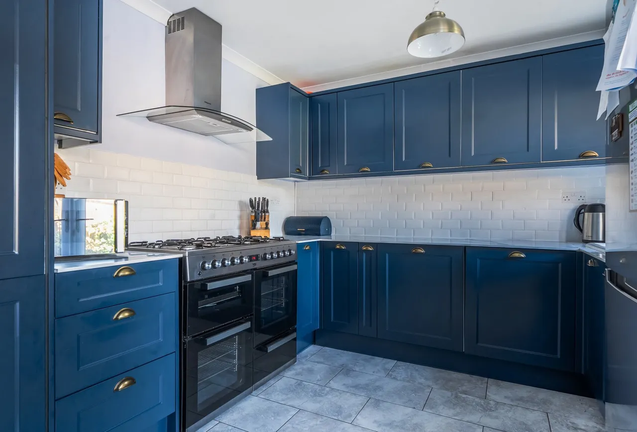 Oxlease, Witney, OX28 3QU, photo 4