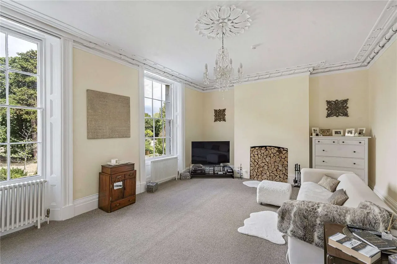 London Road, Gloucester, Gloucestershire, GL1 3PL, photo 6