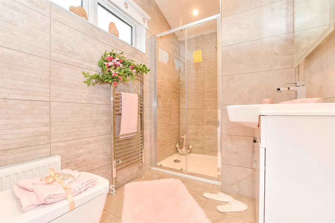 Hollies Way, Biddenden, TN27, photo 8