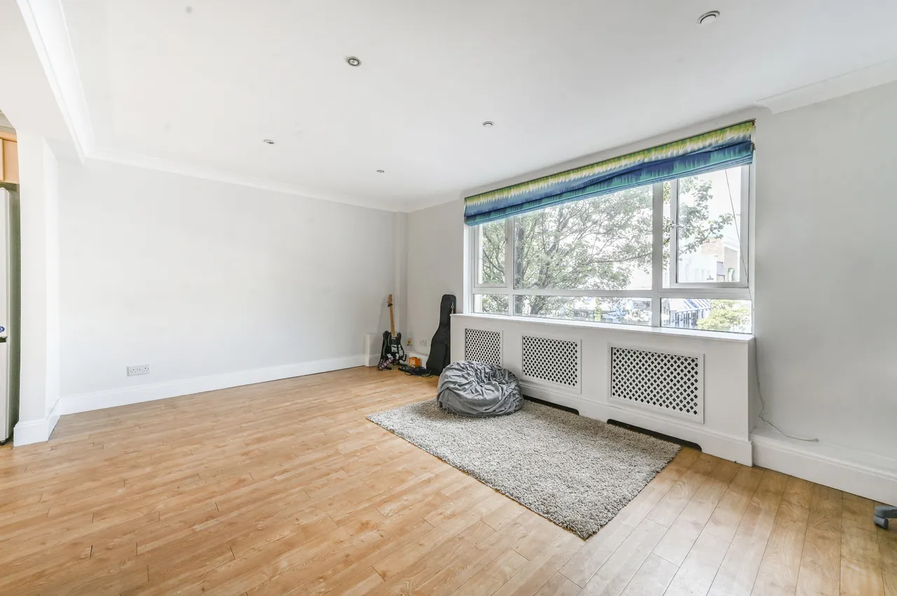 16 Ann Lane, London, photo 2