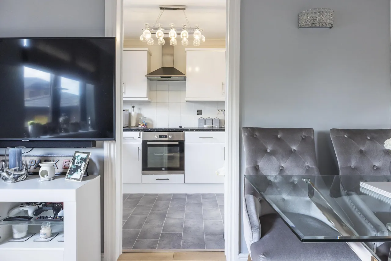 Cedar Close, Buckhurst Hill, IG9, photo 15