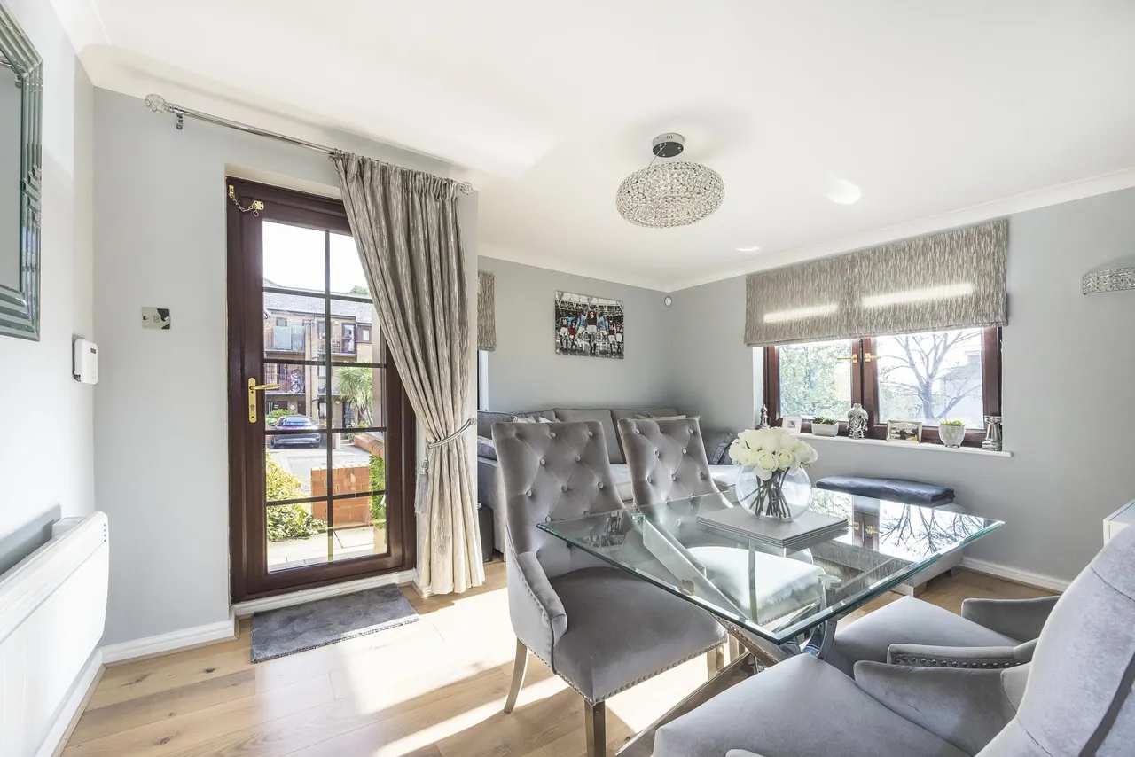 Cedar Close, Buckhurst Hill, IG9, photo 8