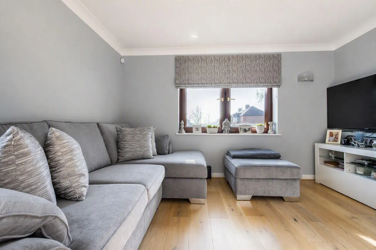 Cedar Close, Buckhurst Hill, IG9, photo 6