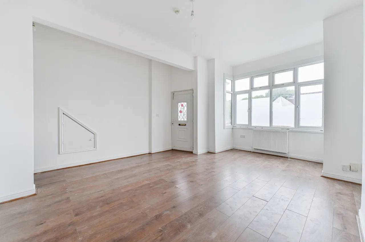 Flat 1, 234 Whitehorse Road, Croydon, photo 3