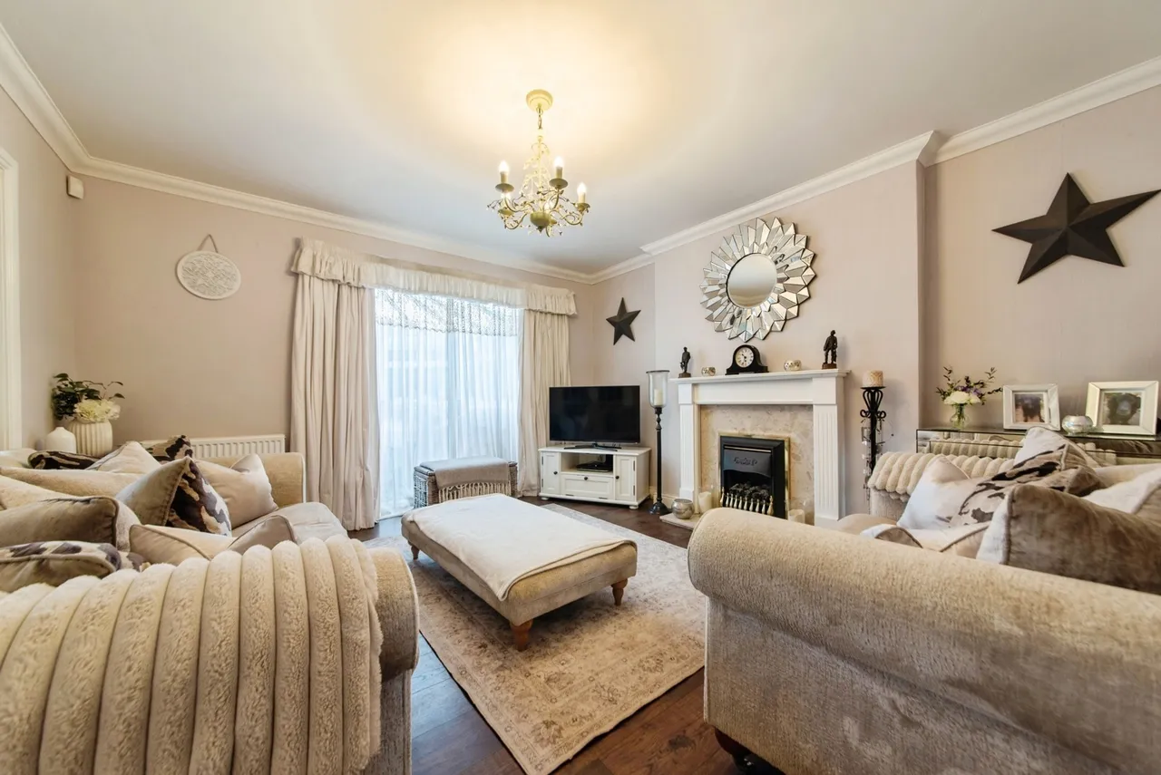 Wentworth Drive, Dunholme, Lincoln, Lincolnshire, LN2, photo 5