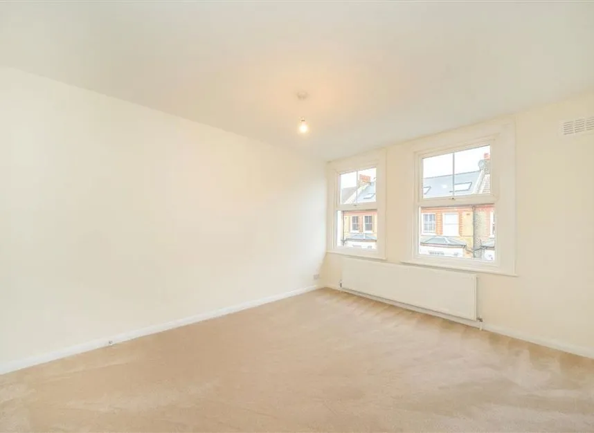 Rita Road, Stockwell, SW8, photo 3