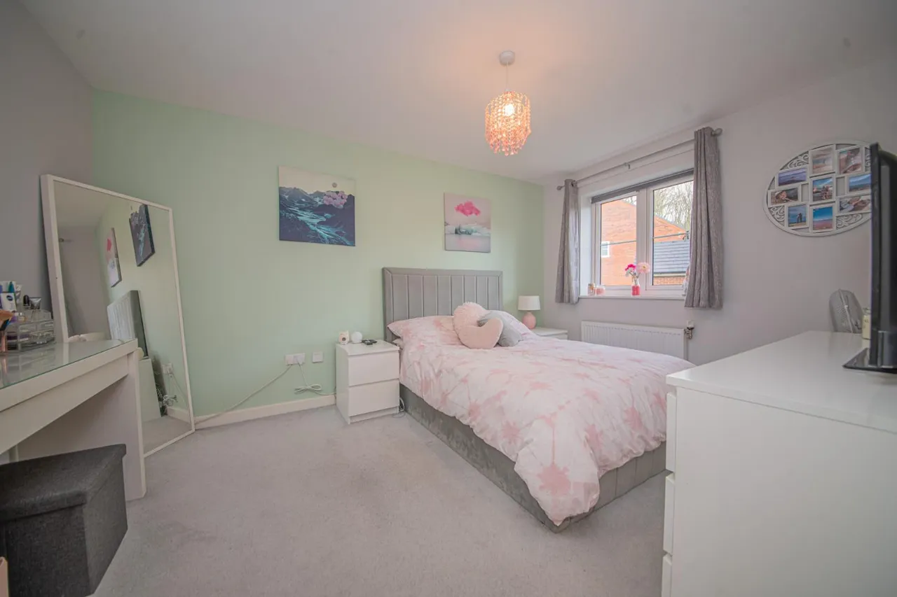 8 Chiltern Crescent, Fair Oak, EASTLEIGH, Hampshire, SO50 7GJ, photo 6